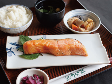 選べる 伊豆焼魚ひもの定食